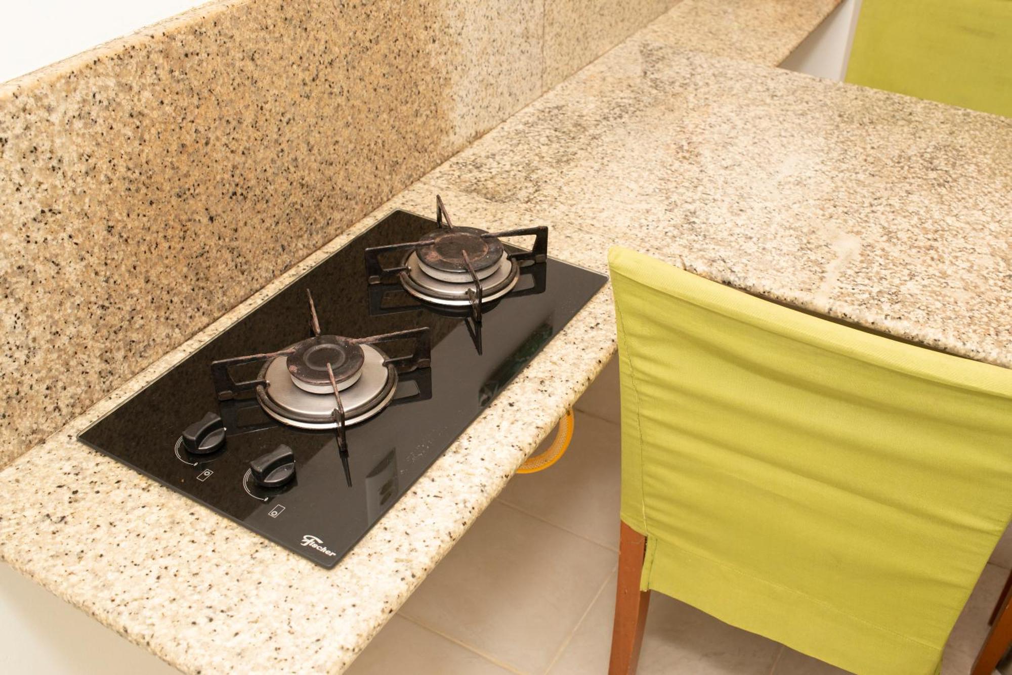 Flat Equipado Marupiara: Beachfront Oasis With Pool In *
